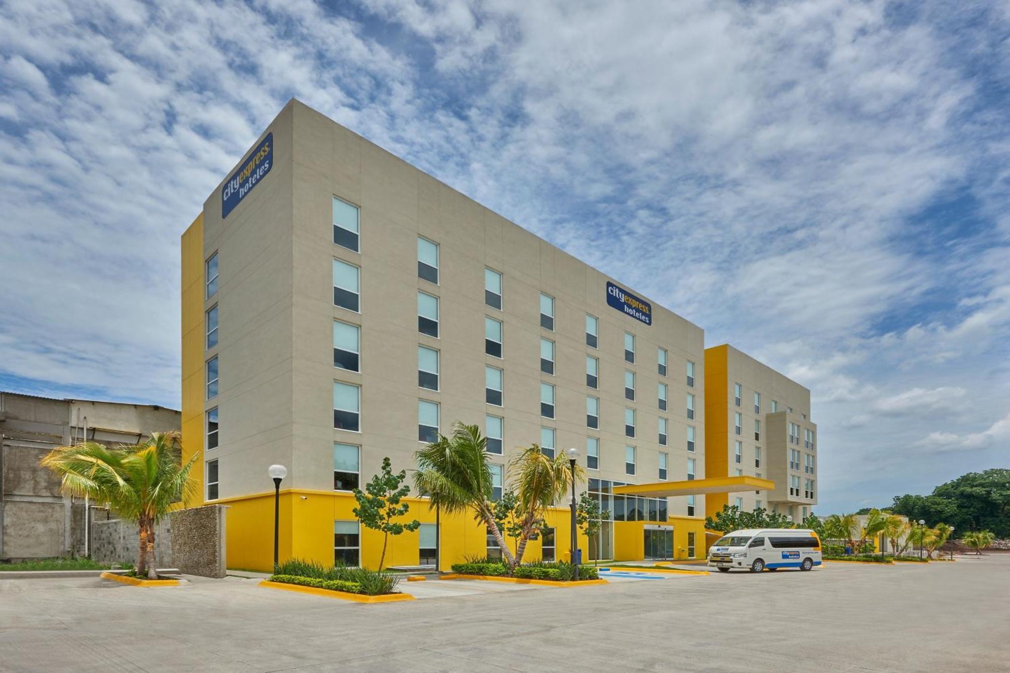 City Express By Marriott Tapachula Exteriör bild